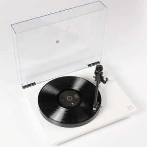 Виниловый проигрыватель Rega Planar 1 Plus White