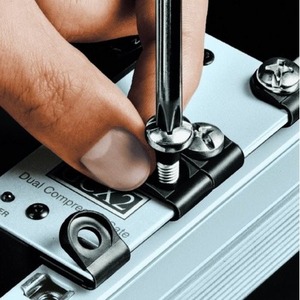 Монтажный комплект для кейсов Adam Hall 5635