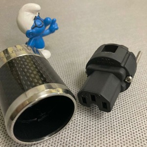 Разъем IEC C15 Furutech FI-50(G) Carbon