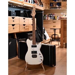 Электрогитара G&L Fallout Alpine White CR с кейсом