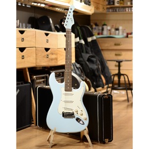 Электрогитара G&L S-500 Sonic Blue RW с кейсом
