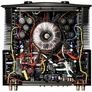 Интегральный усилитель Hegel H390 Black