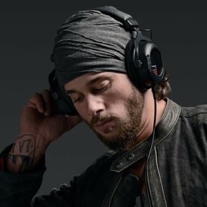 Наушники мониторные классические Beyerdynamic Custom One Pro