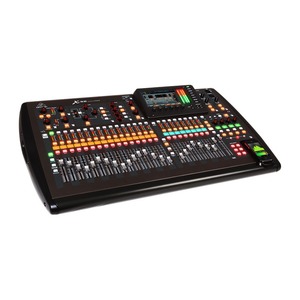 Цифровой микшер Behringer X32