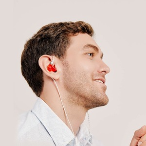 Наушники внутриканальные классические Shanling ME200 red