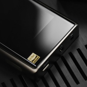 Цифровой плеер Hi-Fi Shanling M2X titanium