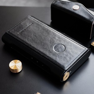 Чехол для плеера Shanling M8 Leather Case black