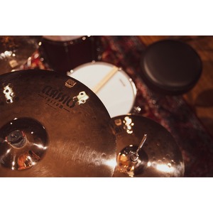 Тарелка для ударной установки Meinl Medium Crash Classics Custom 18