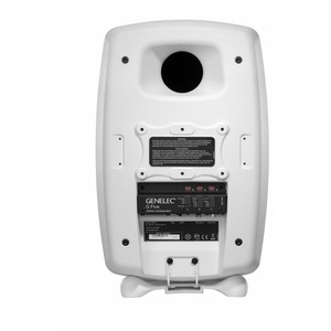 Студийный монитор активный Genelec G Five AWM