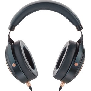 Наушники мониторные классические Focal Headphones CELESTEE