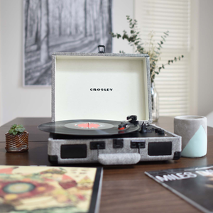 Проигрыватель винила Crosley CRUISER DELUXE CR8005D-HB Herringbone