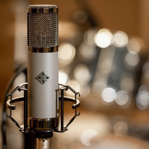 Конденсаторный ламповый микрофон Telefunken TF51