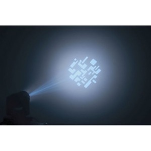 Прожектор полного движения LED Showtec SHARK COMBI SPOT ONE