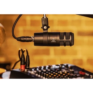 Вокальный микрофон (динамический) Audio-Technica AT2040