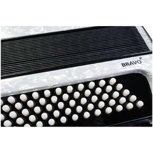 Аккордеон Hohner The New Bravo II 60 white A16952