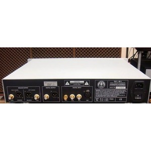 ЦАП транзисторный AccusticArts DAC I MK-4 balanced silver
