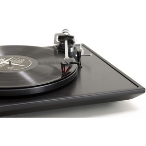 Проигрыватель винила Dual CS800 black