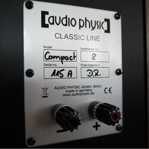 Полочная акустика Audio Physic CLASSIC COMPACT Glass White high gloss