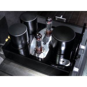 Интегральный усилитель Trafomatic Audio Aries black/silver plates w/o RC