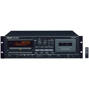 Студийный рекордер/проигрыватель TASCAM CD-A700