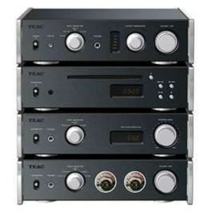 Интегральный усилитель Teac AI-501DA Black