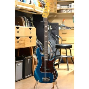 Бас-гитара G&L Tribute LB-100 Emerald Blue RW Poplar