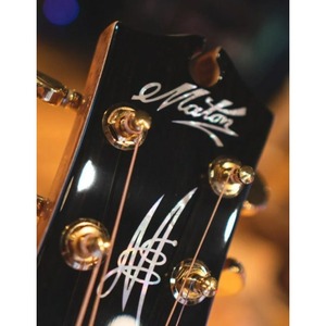 Электроакустическая гитара Maton EM100-808