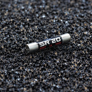 Предохранитель Synergistic Research Quantum Fuse SR20 Fast-Blow 12.5A (6.3x32mm)