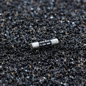 Предохранитель Synergistic Research Quantum Fuse SR20 Slow-Blow 6.3A (5x20mm)