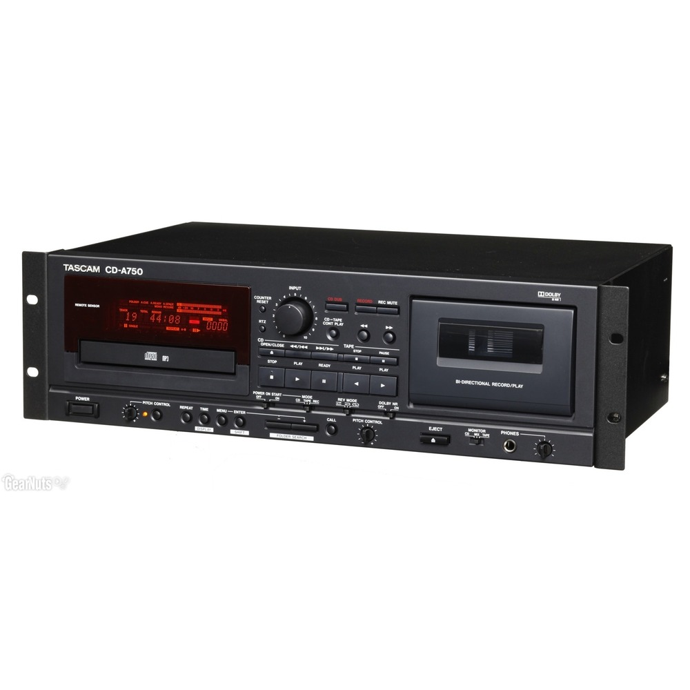 Студийный рекордер/проигрыватель TASCAM CD-A750