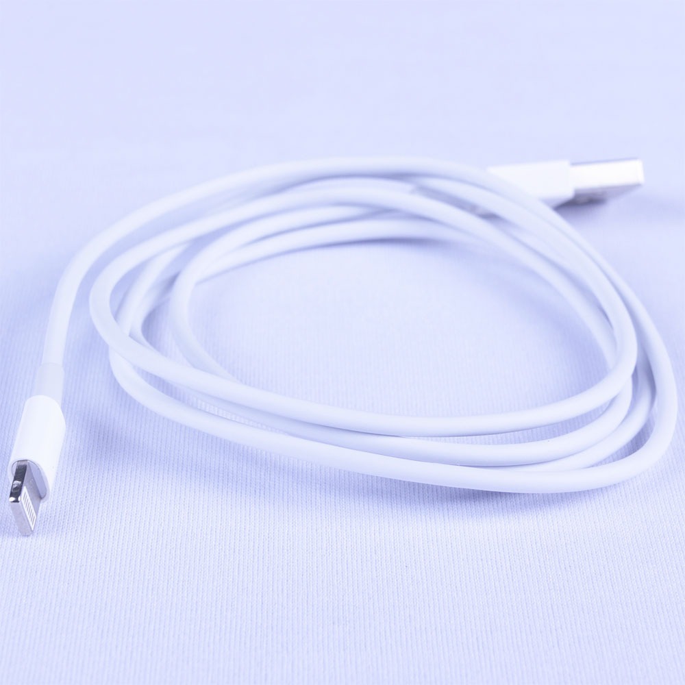 Кабель USB 2.0 Тип A - Lightning Ultimate Audio Lightning to USB Cable White 1.0m