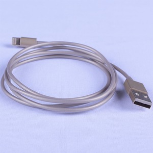 Кабель USB 2.0 Тип A - Lightning Ultimate Audio Lightning to USB Cable Gold 1.0m