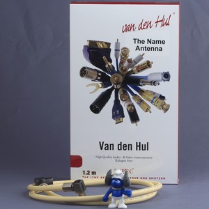 Антенный кабель готовый Van Den Hul The Name Antenna 1.0m