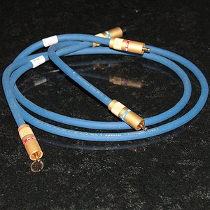 Кабель аудио 2xRCA - 2xRCA Van Den Hul D-102 V Special 1.0m
