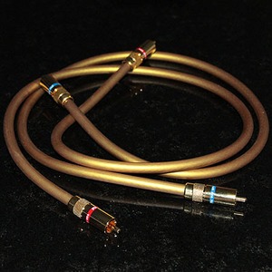 Кабель аудио 2xRCA - 2xRCA Van Den Hul The Combination Hybrid 0.6m