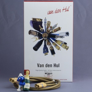 Кабель аудио 2xRCA - 2xRCA Van Den Hul MC-Gold Hybrid 0.8m