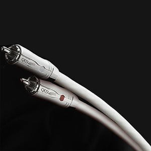 Кабель аудио 2xRCA - 2xRCA QED (I-QEDSAXT/1) Signature Audio XT 1.0m