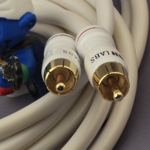 Кабель аудио 2xRCA - 2xRCA DH Labs White Lightning Interconnect RCA 2.5m