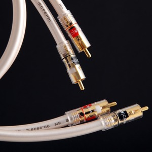Кабель аудио 2xRCA - 2xRCA Atlas Cables Equator MK III 6N Integra RCA 0.75m