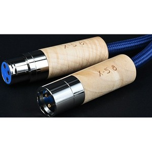 Кабель аудио 2xXLR - 2xXLR Divini Audio X-S8 7N OCC Cable XLR 1.5m