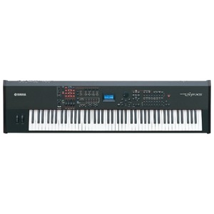 Цифровой синтезатор Yamaha S90 XS