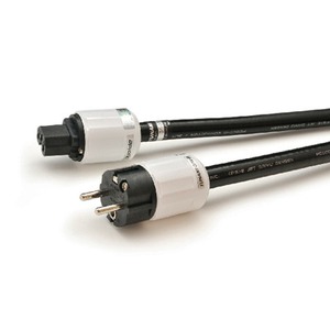 Кабель силовой Schuko - IEC C13 Oyaide TUNAMI GPX-Re 1.8m
