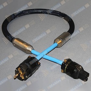 Кабель силовой Schuko - IEC C13 Siltech Ruby Hill II 1.5m