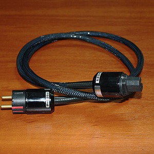 Кабель силовой Schuko - IEC C13 Siltech SPX-20 LE-029 1.5m