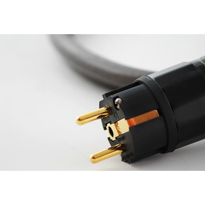 Кабель силовой Schuko - IEC C13 Tellurium Q Black Power 1.5m