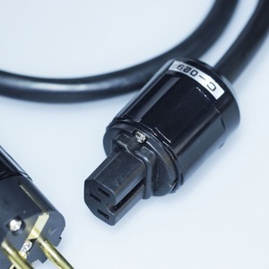 Кабель силовой Schuko - IEC C13 Ultimate Audio Power Cable PCC-1.4 SE (Ult-029e Bl/029 Bl) 1.0m