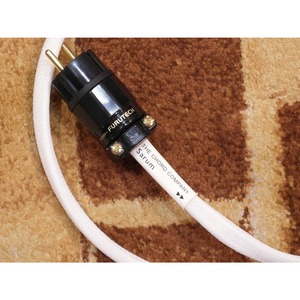 Кабель силовой Schuko - IEC C13 Chord Solstice AC 1.5m