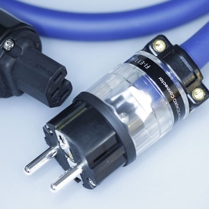 Кабель силовой Schuko - IEC C13 Furutech FP-3TS20 SE (Fur-E11Ag/11Ag) 1.0m