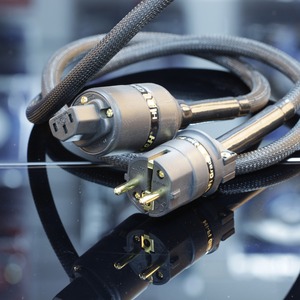 Кабель силовой Schuko - IEC C13 Neotech NEP-3003 1.5m