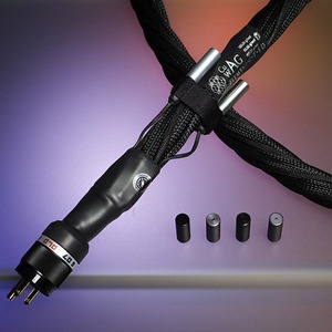 Кабель силовой Schuko - IEC C13 Synergistic Research Element CTS Digital AC Cord 15A/250V 1.5m